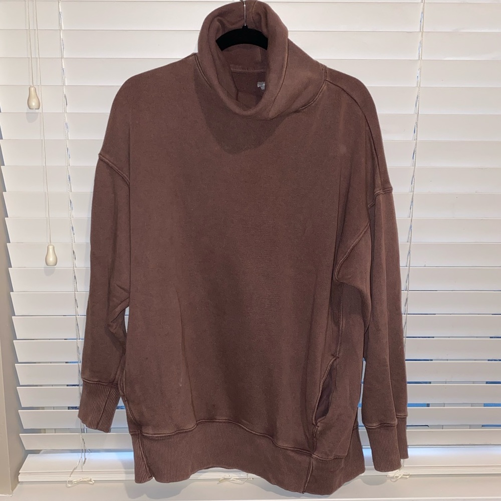 Aerie women’s Medium sweatshirt!